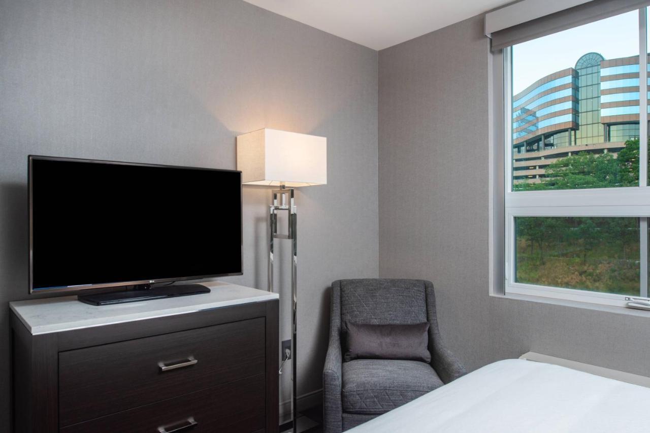 Fairfield Inn & Suites By Marriott Boston Waltham Zewnętrze zdjęcie