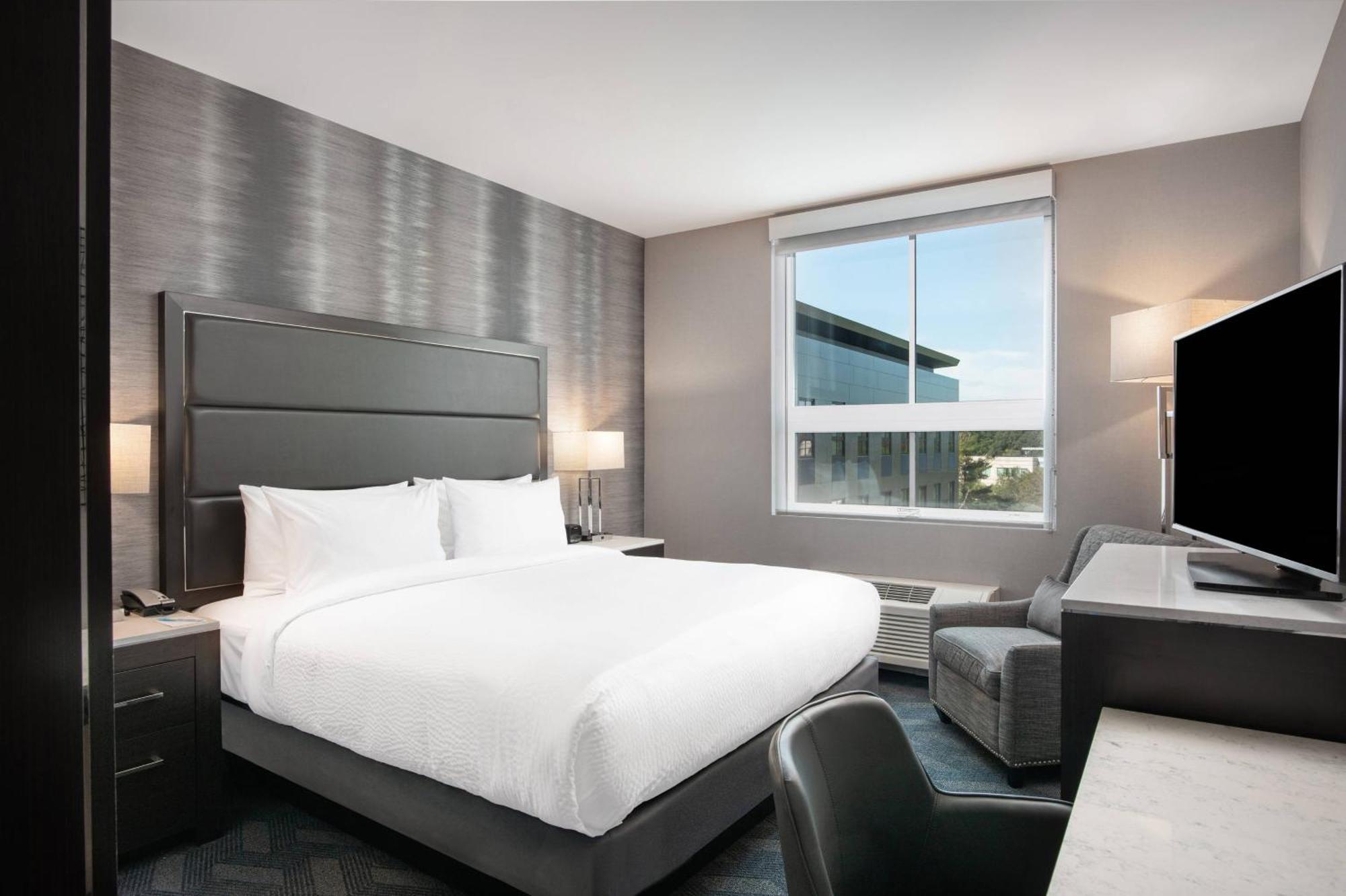 Fairfield Inn & Suites By Marriott Boston Waltham Zewnętrze zdjęcie